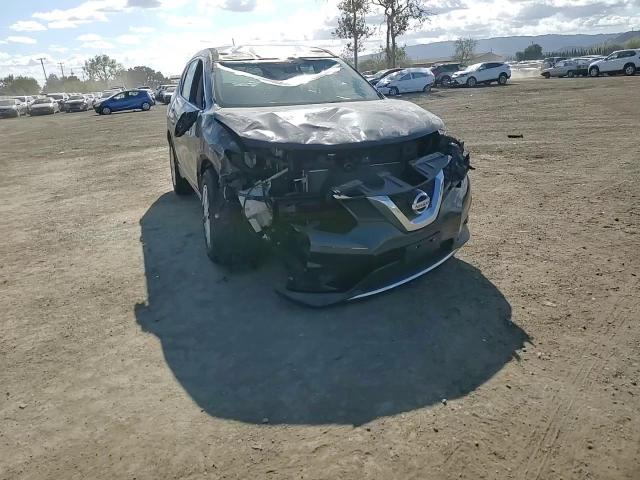 2016 Nissan Rogue - Image 11