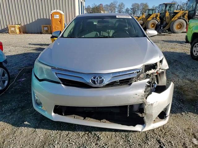 2013 Toyota Camry - Image 11