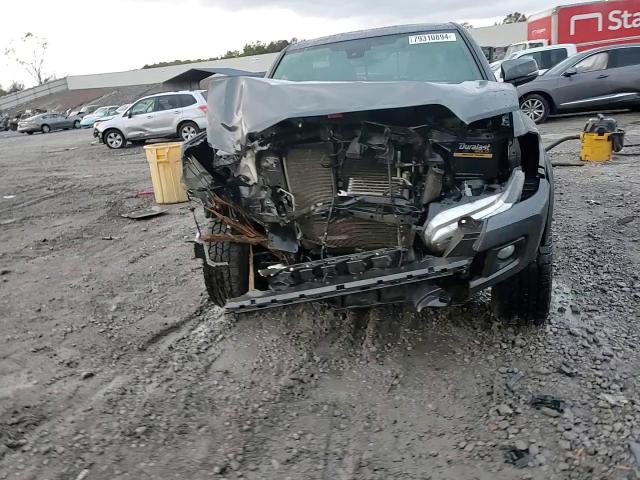 2019 Toyota Tacoma - Image 13