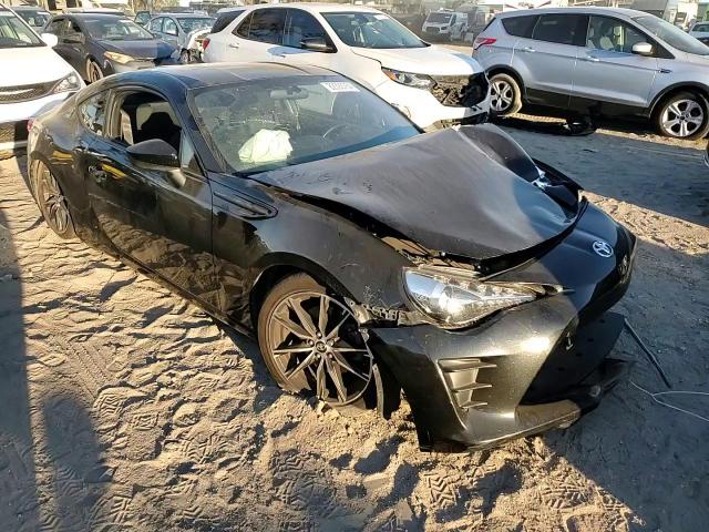 2017 Toyota GT86 - Image 11
