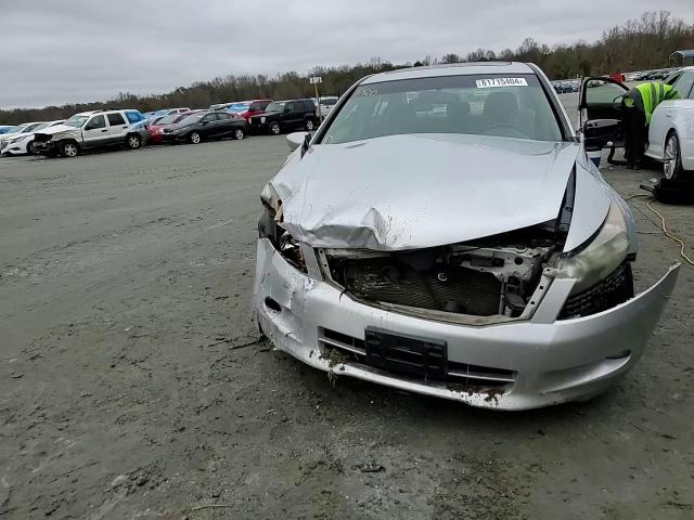 2009 Honda Accord - Image 11