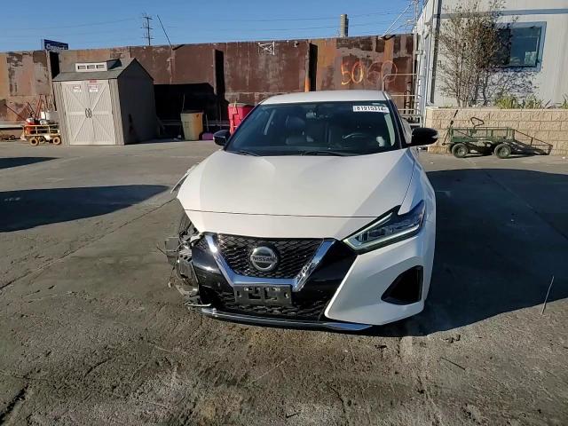 2019 Nissan Maxima - Image 10