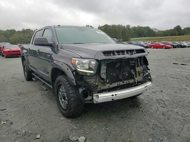 2019 Toyota Tundra Crewmax Sr5 VIN: 5TFEY5F12KX247218 Lot: 79756014