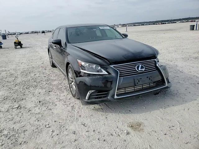 2014 Lexus LS - Image 10