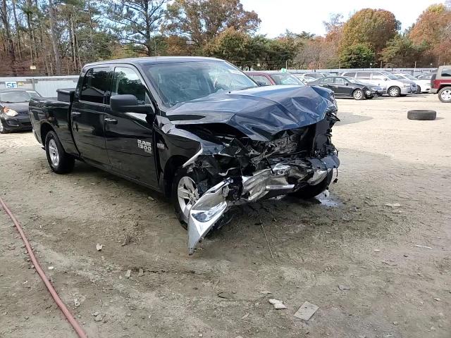 2021 RAM 1500 - Image 14
