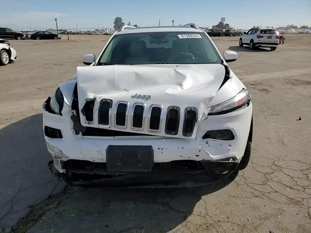 2015 Jeep Cherokee Latitude VIN: 1C4PJLCB5FW677867 Lot: 81389344