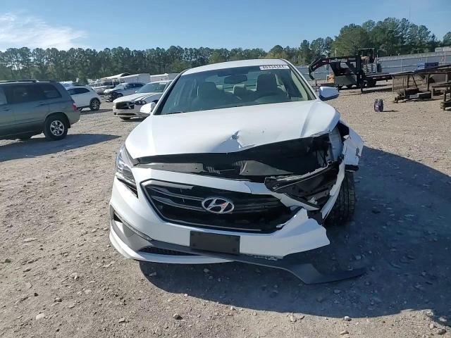 2017 Hyundai Sonata - Image 11