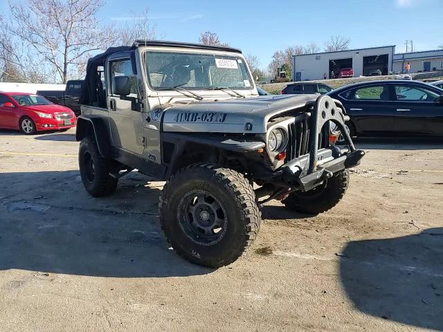 2003 Jeep Wrangler - Image 11
