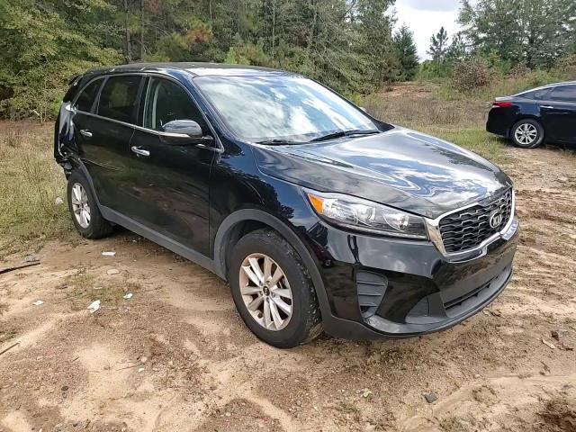 2019 Kia Sorento - Image 10