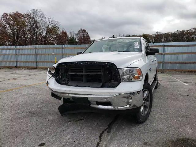 2015 RAM 1500 - Image 11
