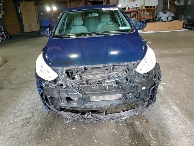 2017 Hyundai Accent - Image 11