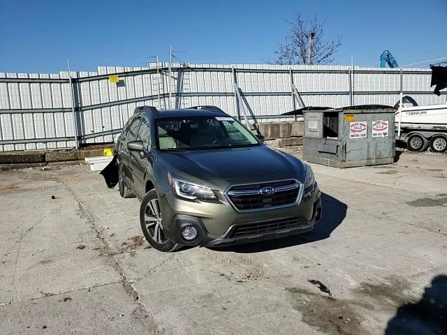 2018 Subaru Outback - Image 11