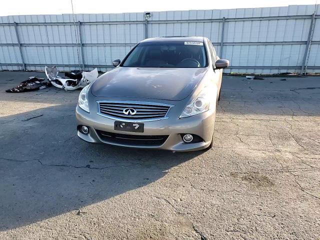 2010 Infiniti G - Image 10