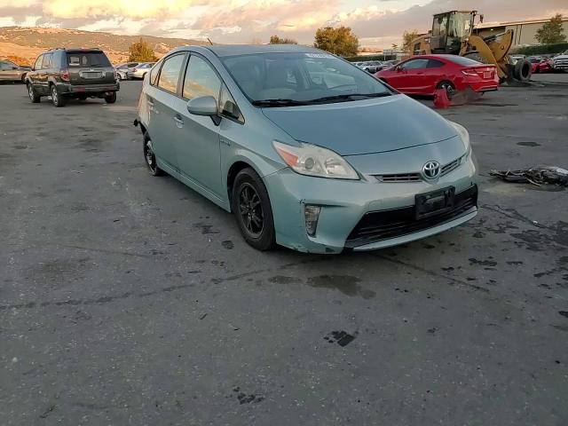 2013 Toyota Prius VIN: JTDKN3DU6D1689339 Lot: 81130814