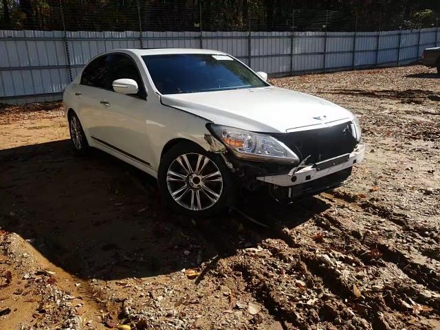 2011 Hyundai Genesis 4.6L VIN: KMHGC4DF9BU140552 Lot: 81397334