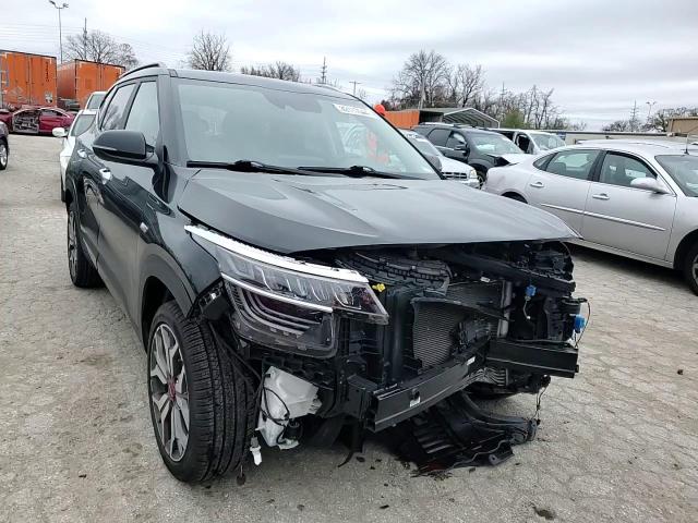 2023 Kia Seltos Sx VIN: KNDETCA23P7359536 Lot: 82117644