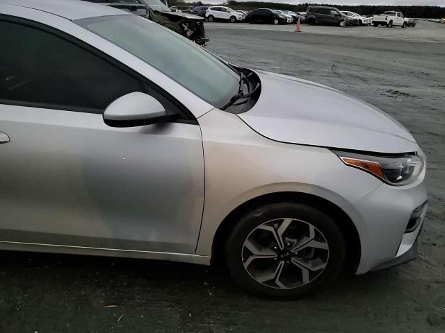 2020 Kia Forte - Image 11