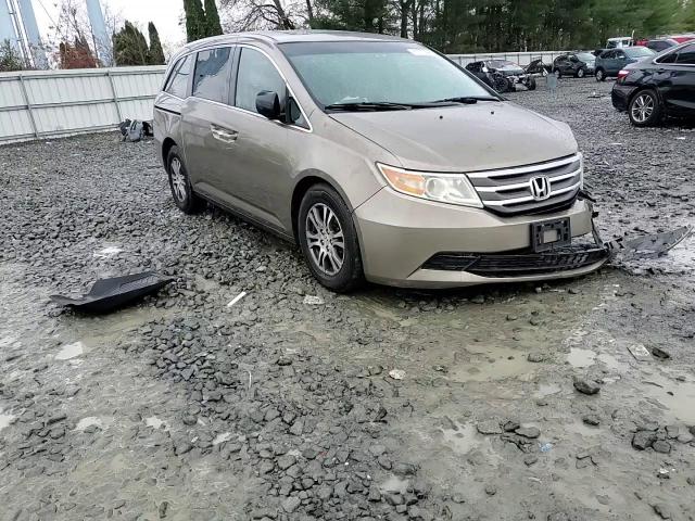 2012 Honda Odyssey - Image 12
