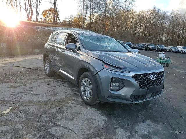 2020 Hyundai Santa Fe - Image 12