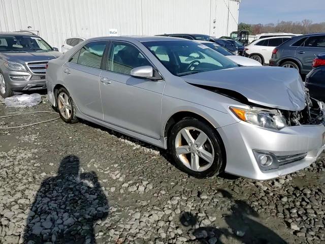 2012 Toyota Camry - Image 13