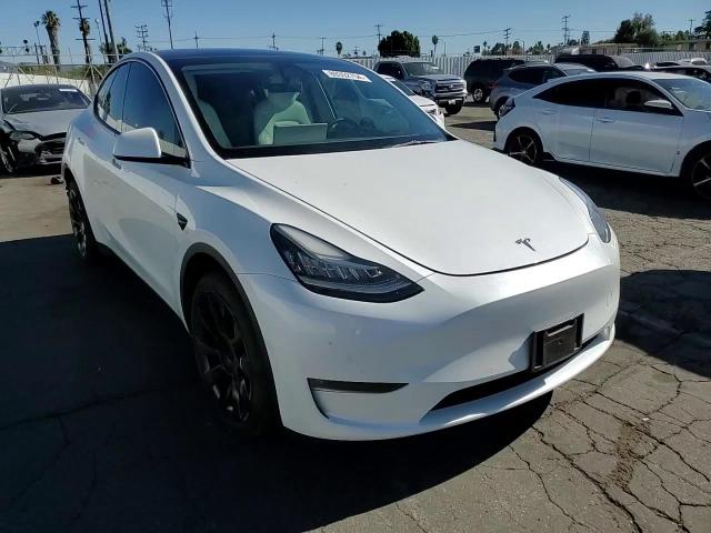 2022 Tesla Model Y VIN: 7SAYGDEE2NF402169 Lot: 80352754