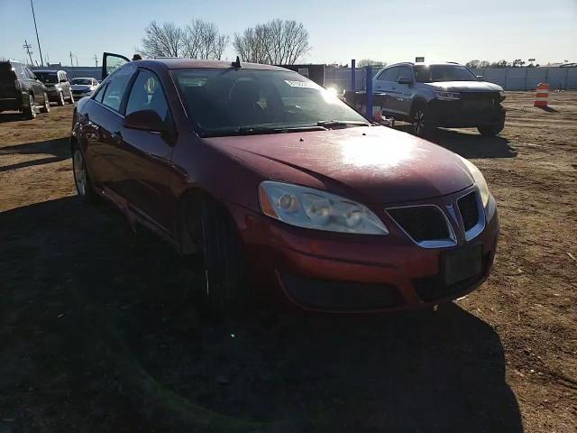 2010 Pontiac G6 - Image 11