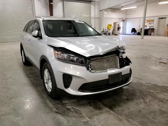 2019 Kia Sorento - Image 11