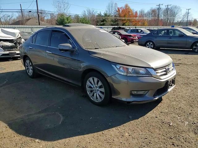 2013 Honda Accord - Image 11