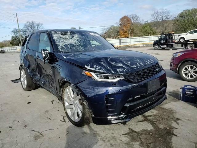 2022 Land Rover Discovery - Image 10