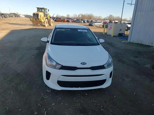 2020 Kia Rio - Image 13