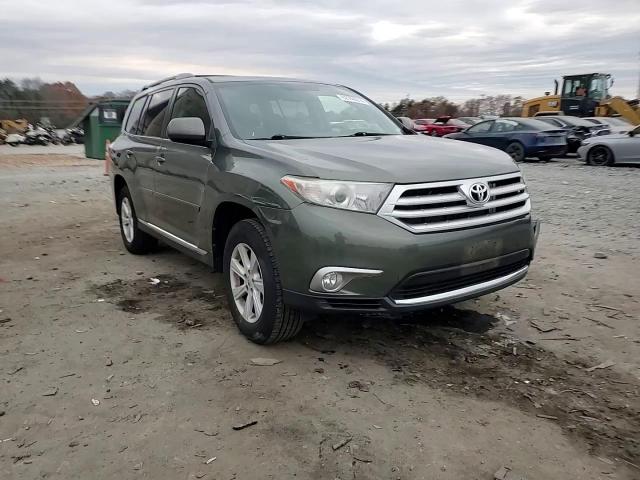 2013 Toyota Highlander - Image 12