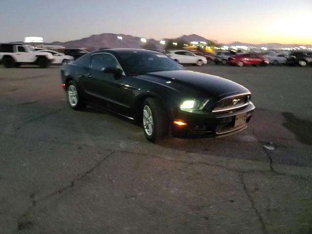 2013 Ford Mustang - Image 10