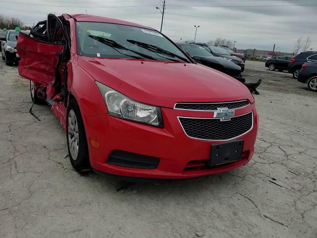 2014 Chevrolet Cruze - Image 10