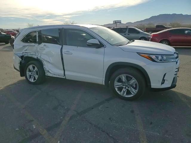 2018 Toyota Highlander Limited VIN: 5TDDZRFH6JS824320 Lot: 79481184