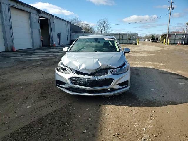 2016 Chevrolet Silverado - Image 14