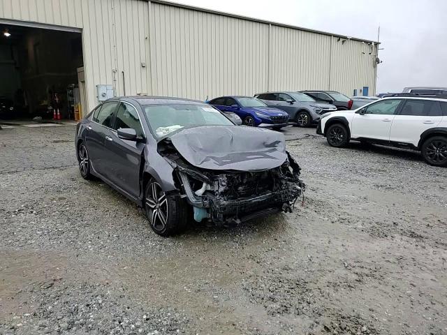 2017 Honda Accord Sport VIN: 1HGCR2F54HA097003 Lot: 81425914