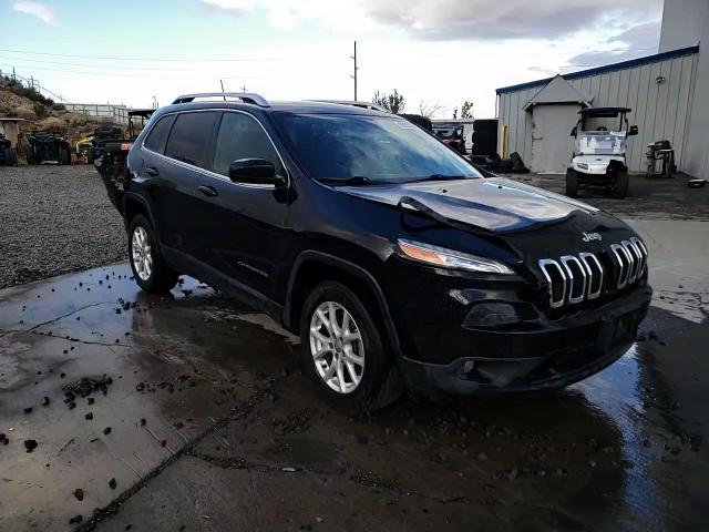 2018 Jeep Cherokee Latitude Plus VIN: 1C4PJMLX1JD604095 Lot: 80962074