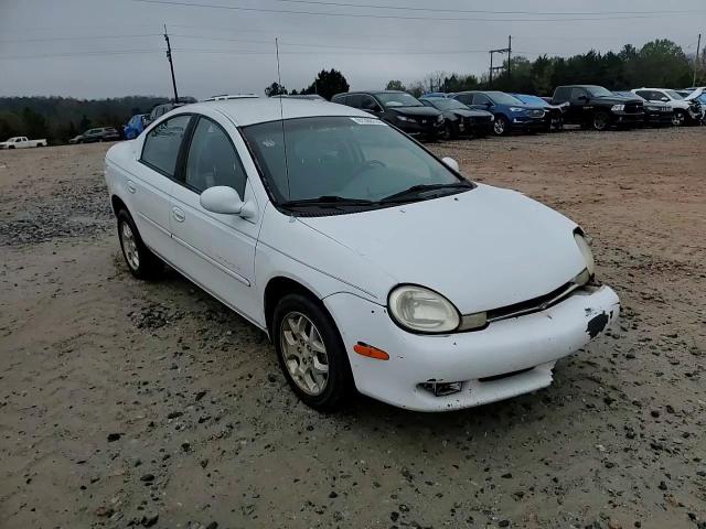 2000 Dodge Neon - Image 11