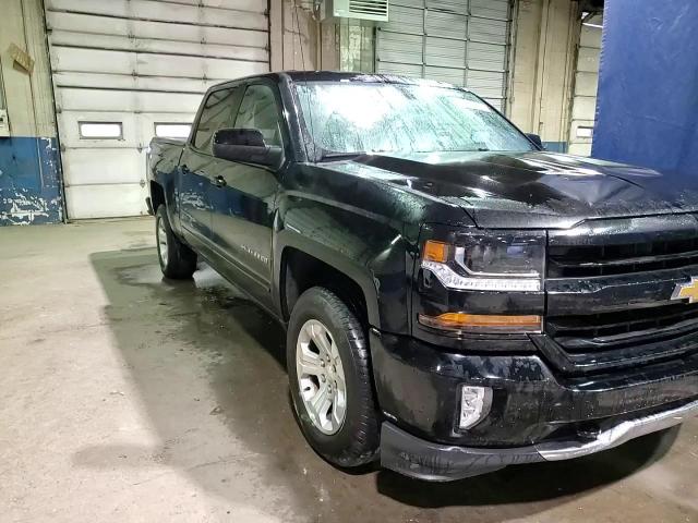 2018 Chevrolet Silverado - Image 10