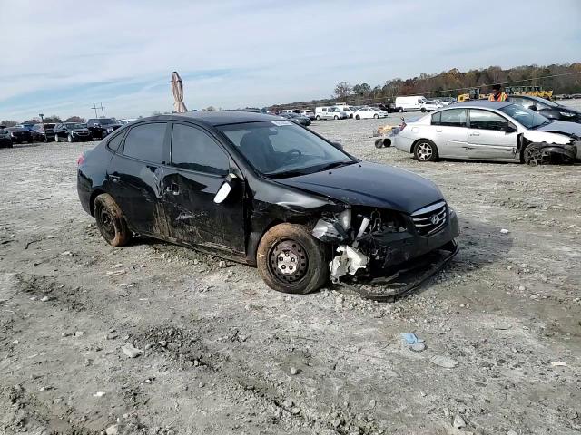 2010 Hyundai Elantra - Image 11