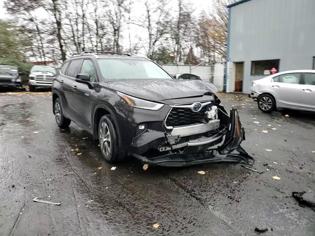 2021 Toyota Highlander Hybrid Xle VIN: 5TDGBRCH2MS024897 Lot: 81725134