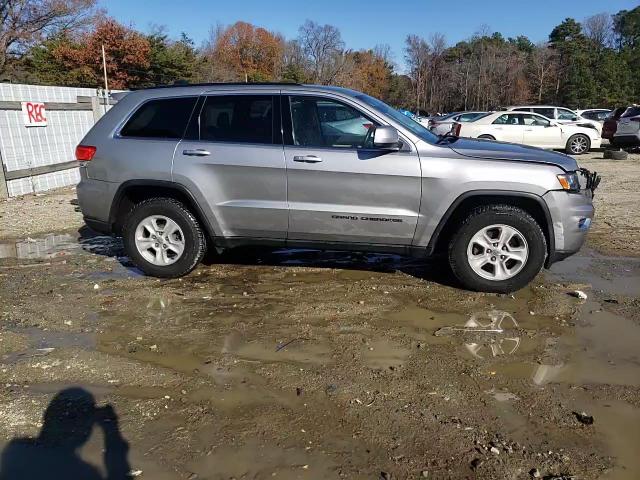 2017 Jeep Grand Cherokee - Image 14