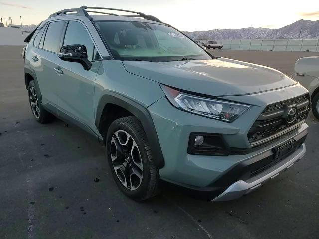 2019 Toyota RAV 4 - Image 11