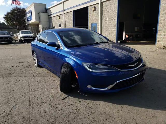 2015 Chrysler 200 - Image 11