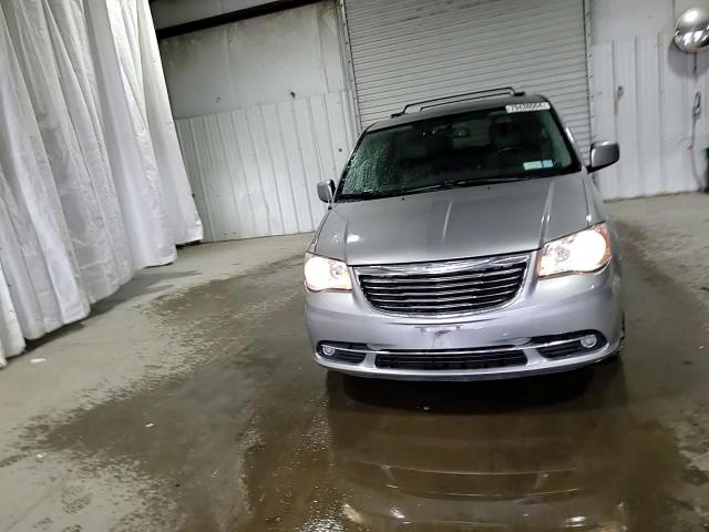 2015 Chrysler Town & Country Touring VIN: 2C4RC1BG6FR752010 Lot: 79438064