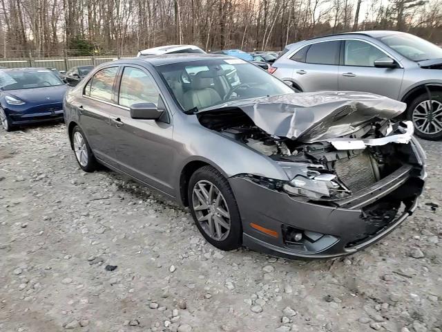 2010 Ford Fusion - Image 11