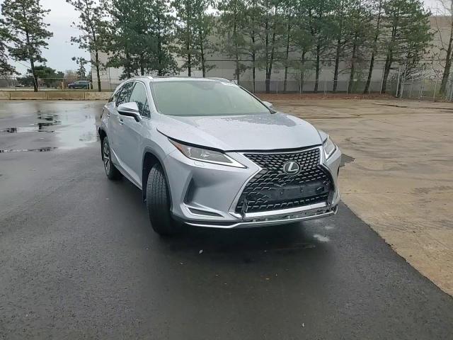 2022 Lexus RX - Image 12