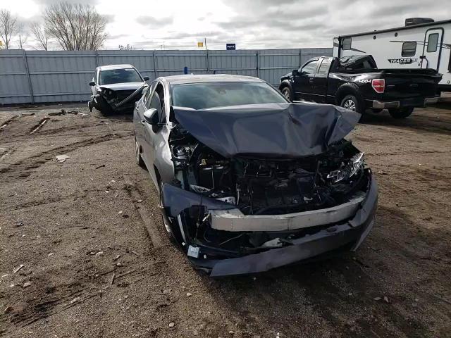 2018 Honda Clarity Touring VIN: JHMZC5F37JC010052 Lot: 79629024