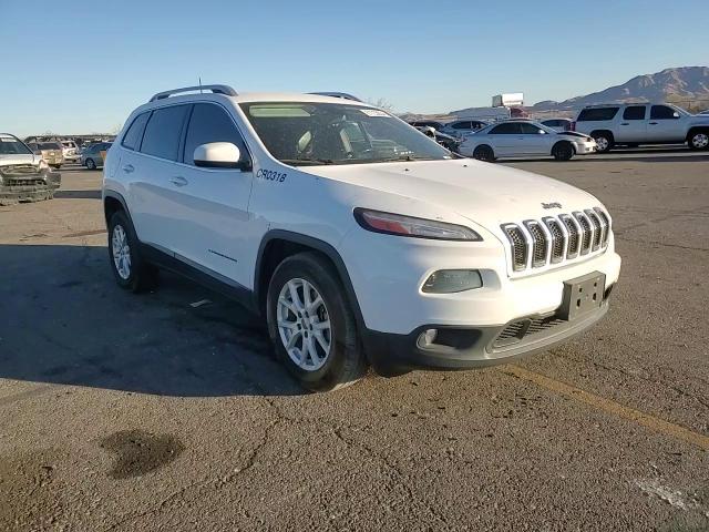 2018 Jeep Cherokee Latitude Plus VIN: 1C4PJMLX8JD588574 Lot: 81723034