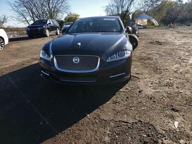 2015 Jaguar XJ - Image 11